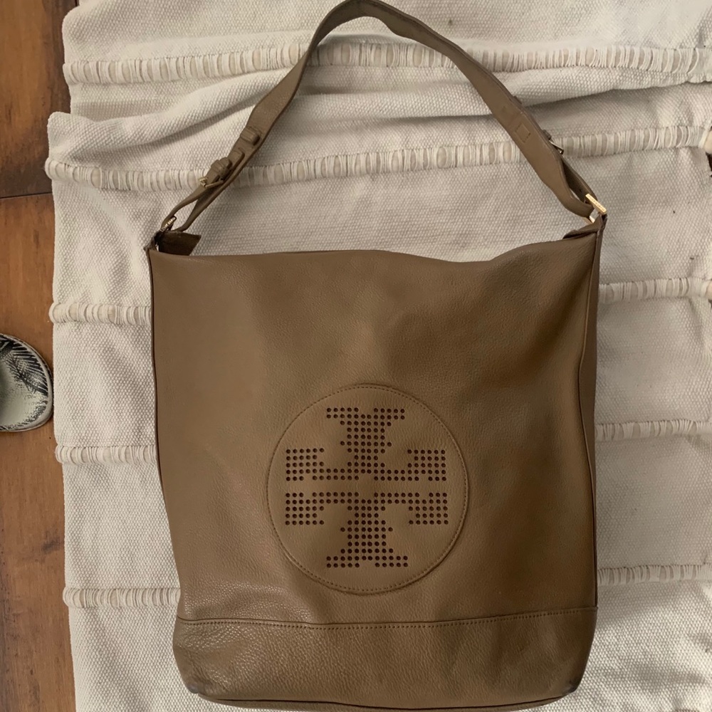 Tory Burch kipp perforated Logo hobo Bag